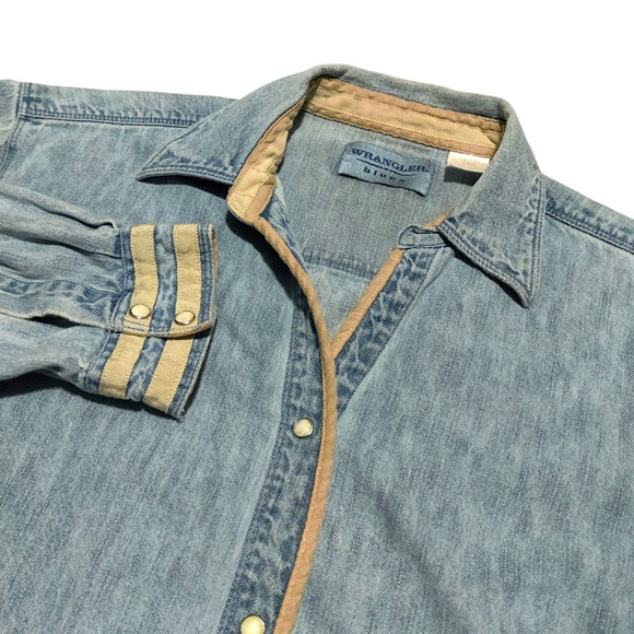Vintage Wrangler Blues Pearl Snap Denim Jean Shirt Womens Size Large Western - Picture 1 of 8